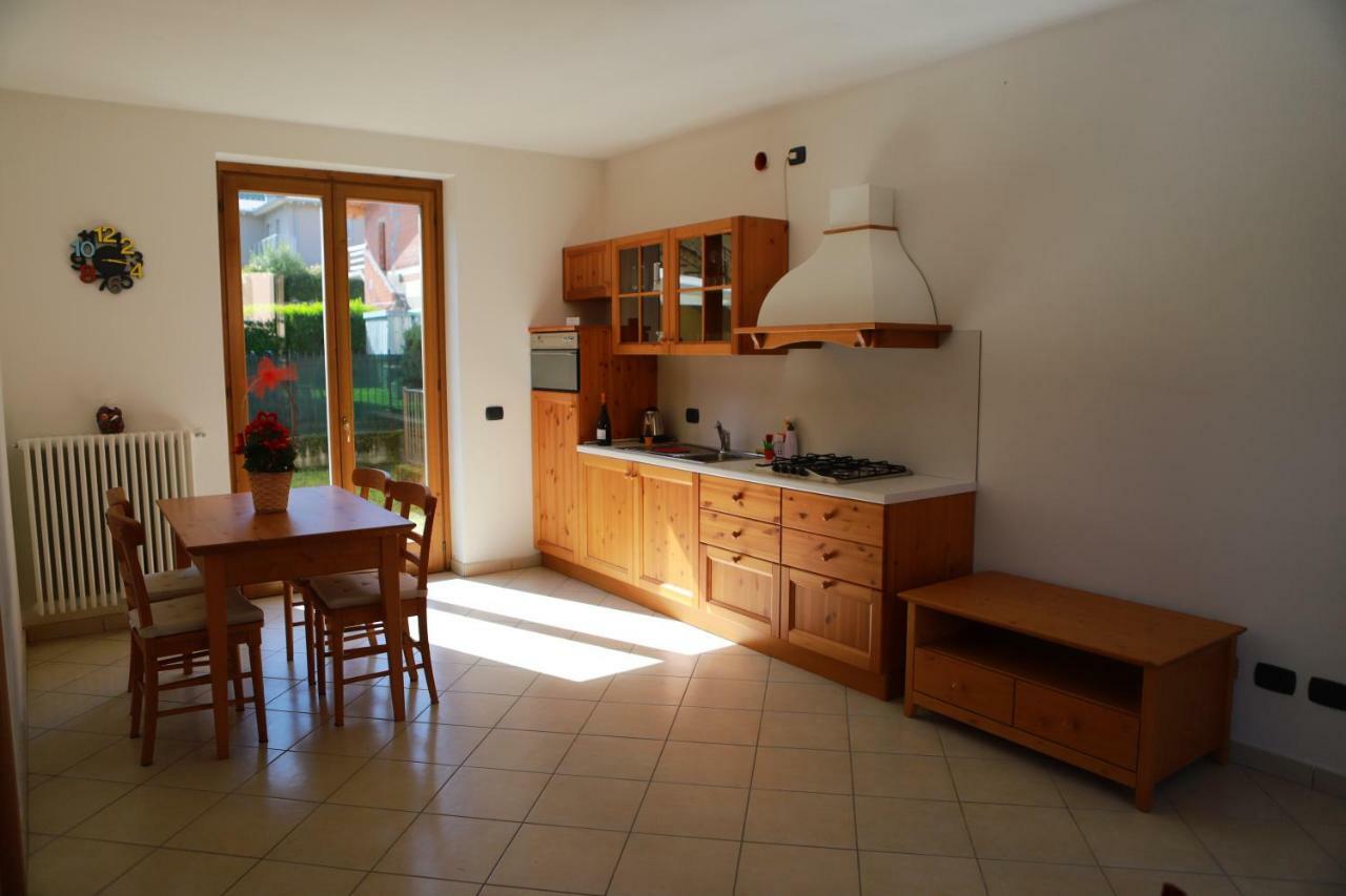 Ferienwohnung Casa "Giardino Sulla Baia" Colico Exterior foto