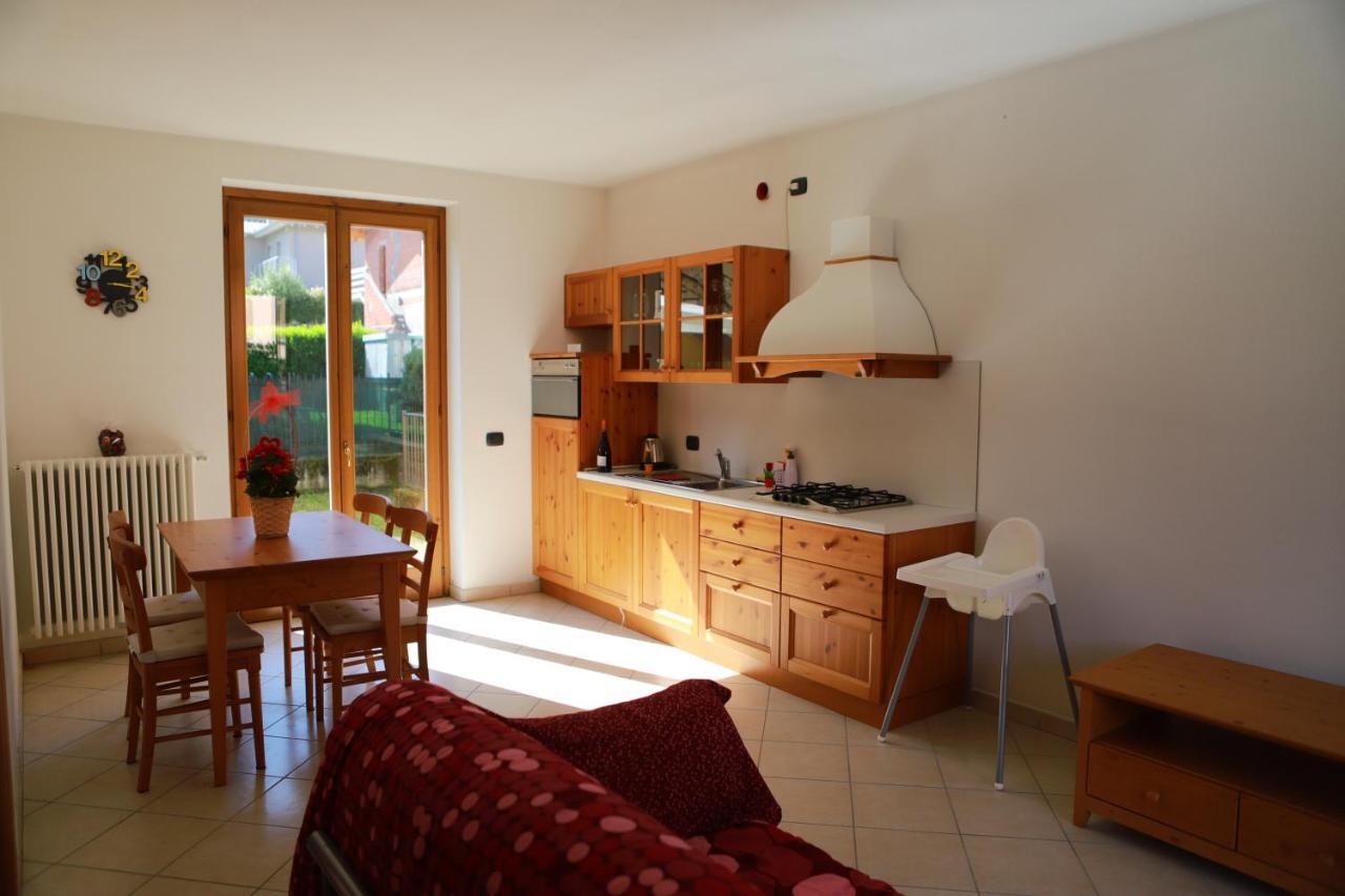Ferienwohnung Casa "Giardino Sulla Baia" Colico Exterior foto
